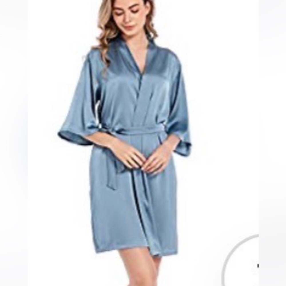 Blue robe worn once size medium